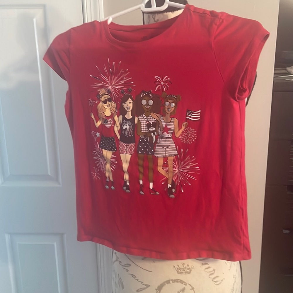 Size 10/12 shirt - great for holidays (the children’s place